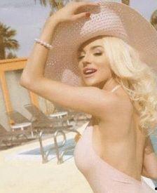 寇特妮史达顿个人资料,才华横溢的演员与歌手，演艺事业的多面手